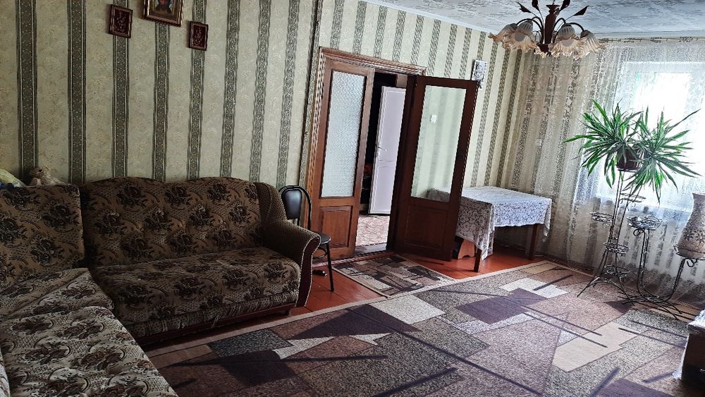 400грн доба!!! кімната подобово  посуточно  оренда кімнатна м.Рівне