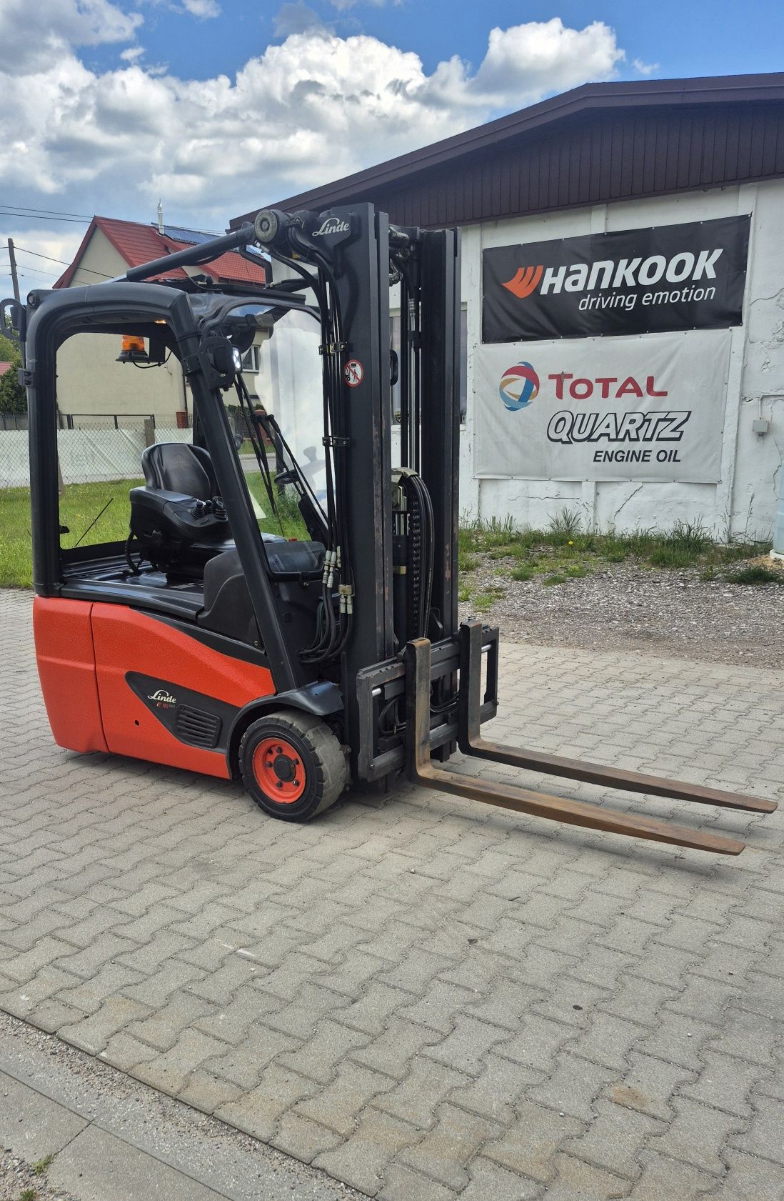 Wózek widłowy LINDE E16,  Triplex, 4sekcje