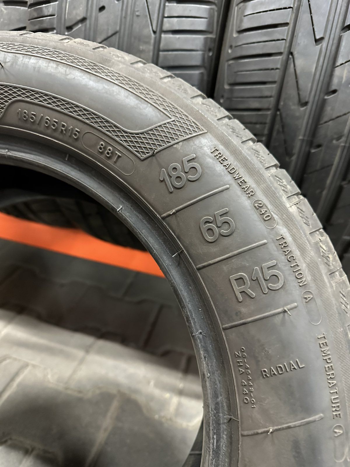 Шини Резина Літо 185/65 R15 88T Kleber Dynaxer HP3