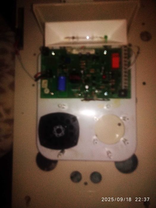 Central de alarme completa ,sistema com  saidas para vários sistemas