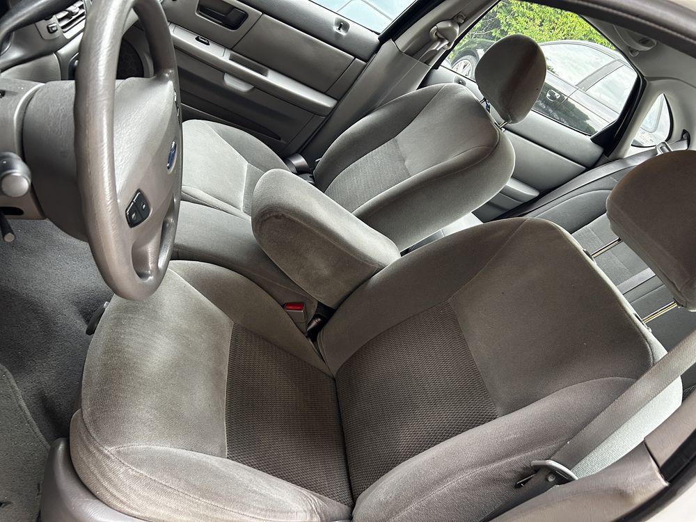 Ford Taurus SES 3.0 V6 aut klima