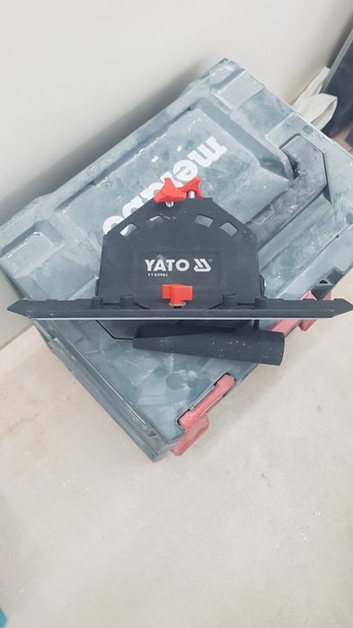 Продається  насадка(слайдер)кут 45градусів під болгарку.