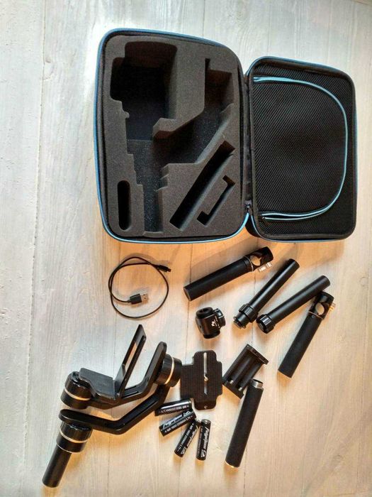 Электронный стабилизатор для беззеркальных камер Feiyu Tech MG V2