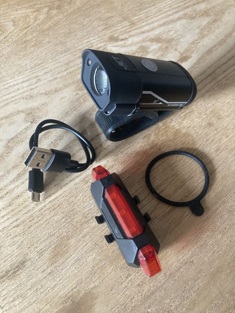 Zestaw oświetlenia JET SOLIS AU210 + PU69