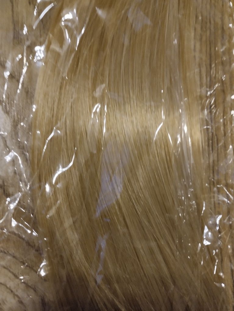 Sztuczne włosy  blond długość 55 cm