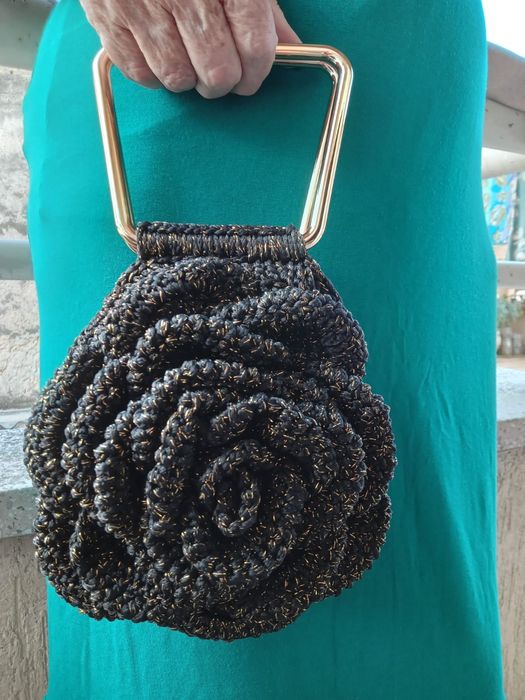 Bolsa FLOR em croche feito a mão