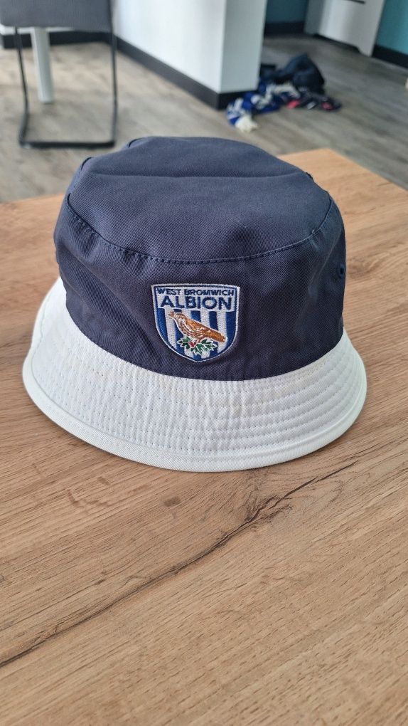 kapelusz West Bromwich Albion typu Bucket Hat, Premier League  New Era