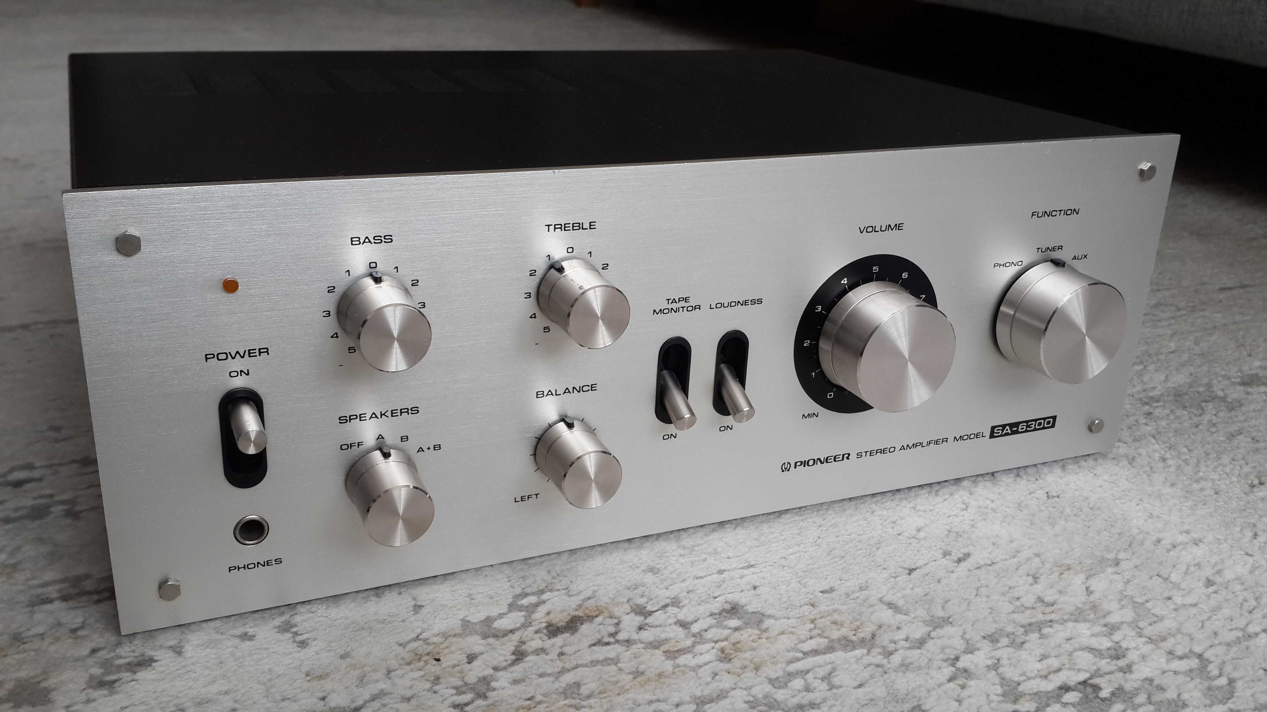 Підсилювач Pioneer SA-6300