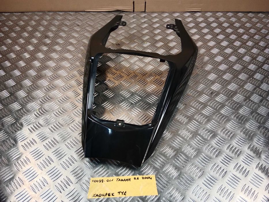 Yamaha R6 Zadupek Ogon Czarna Owiewka Tył Tylny 03-05