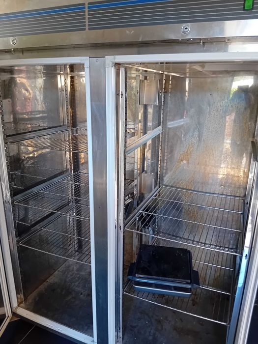 Cãmara frigorifica em aço inoxidavel