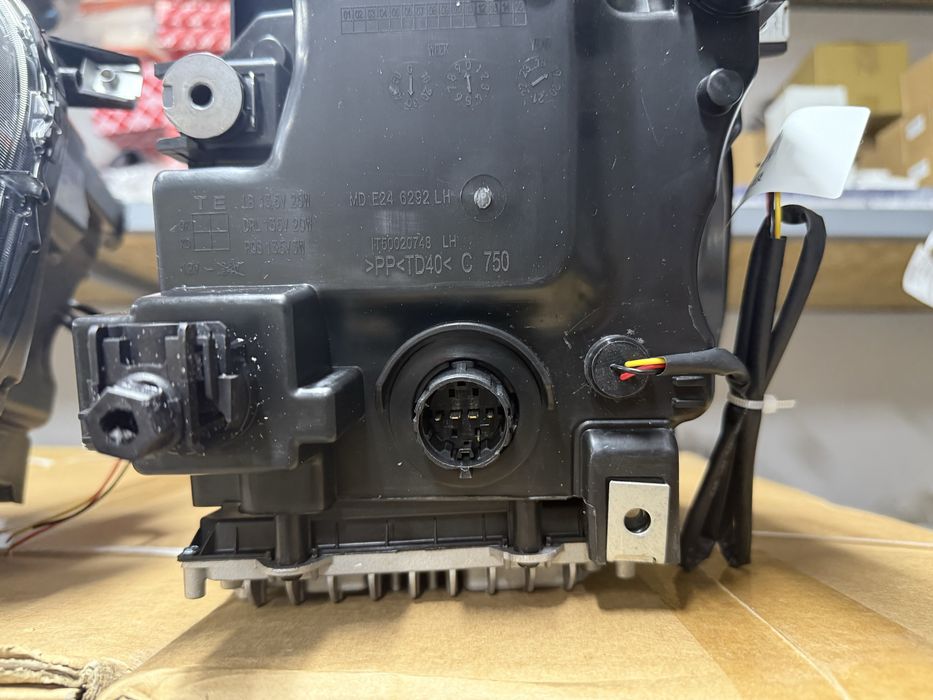 Фара Jeep Renegade Led ксенон