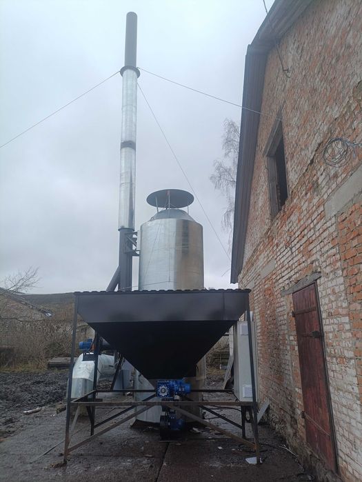 Теплогенератор на щепі,тирсі, пелетах.