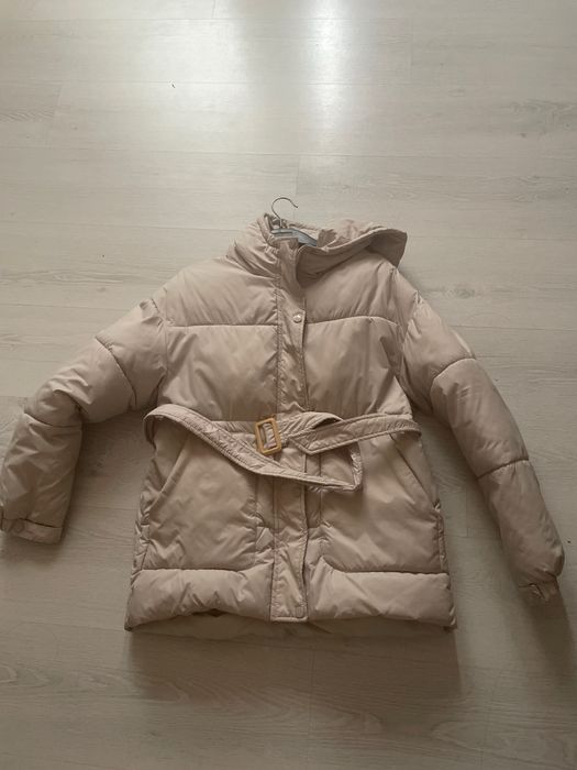 Пуховик H&M молочний