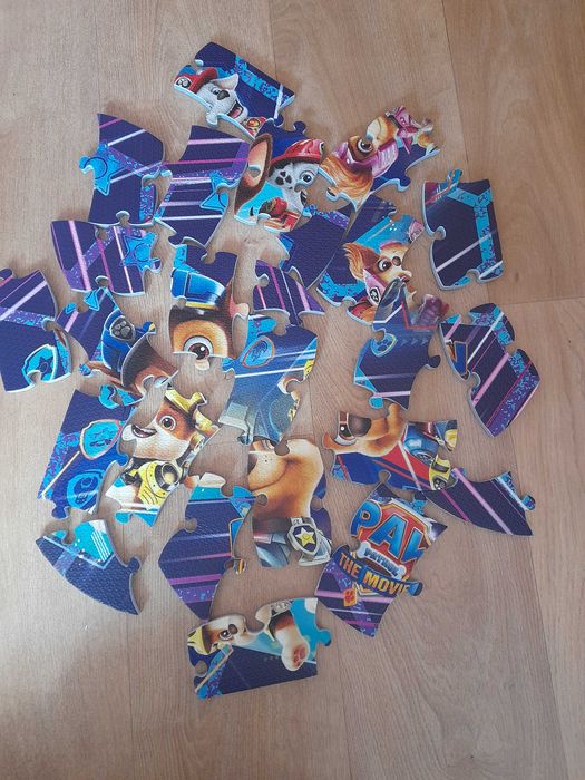 Zestaw puzzle piankowe i gra Psi Patrol +3