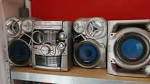 Wieza stereofoniczna plus subwoofer Panasonic SA-AK520