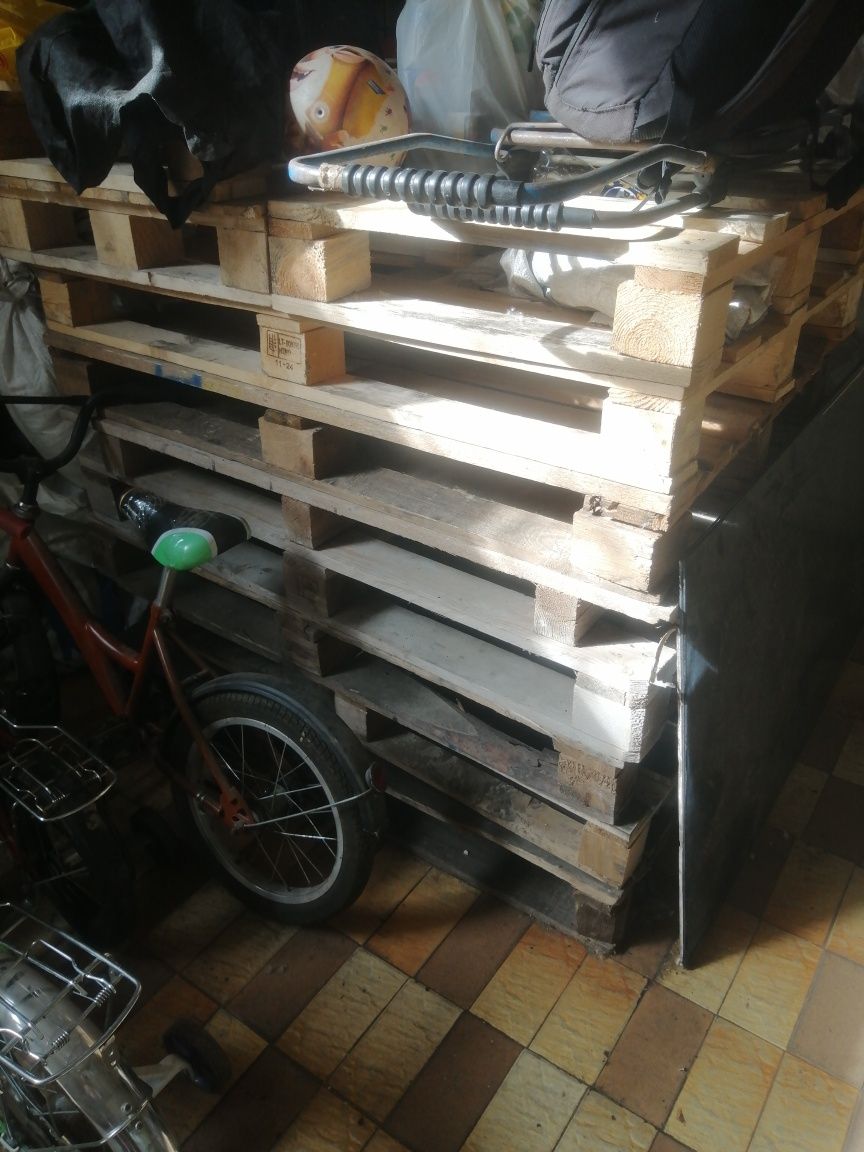 Продам дрова дуб піддони