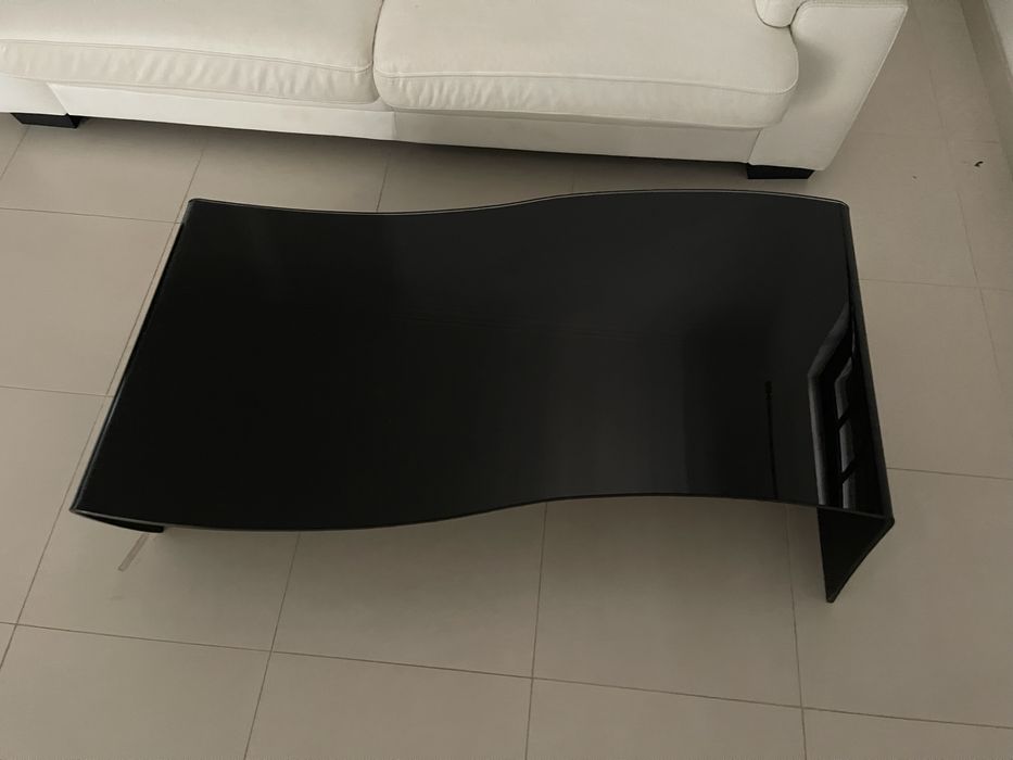 Mesa de sala como nova preta