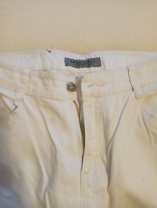 Białe spodnie rozm 42/44