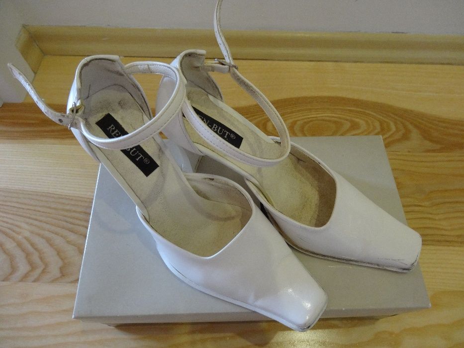 buty czółenka białe ślubne r.37