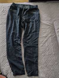 Letnie granatowe spodnie a'la jeans
