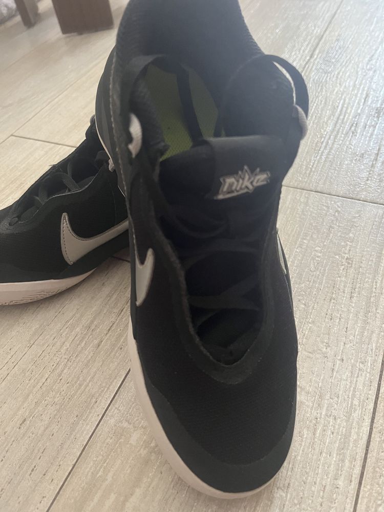 Кроссовки nike оригинал