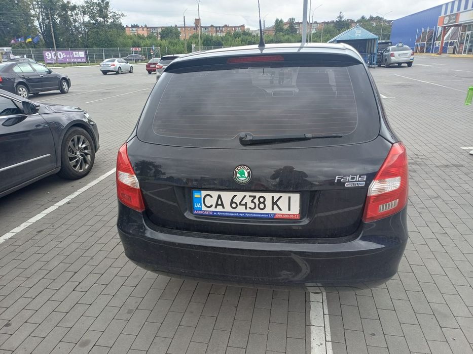 Фабія 1.4 бенз 205 тис. пробігу 2008р