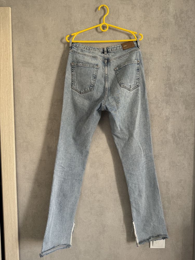 Джинси з розрізами зара zara premium 36 38 тягнуться джинс гарний