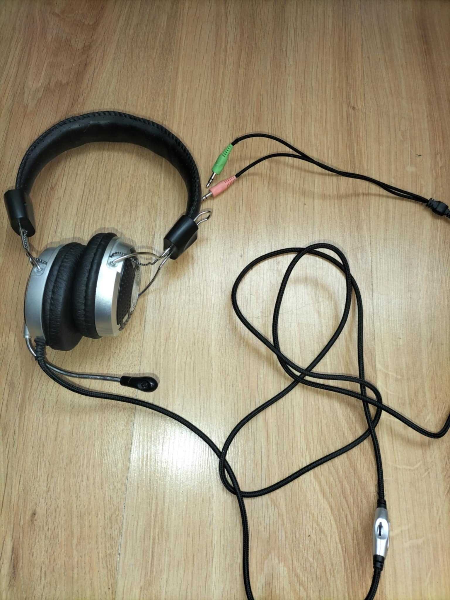 Komputer stacjonarny Firecom Tytan + Monitor + Myszka + Głośniki