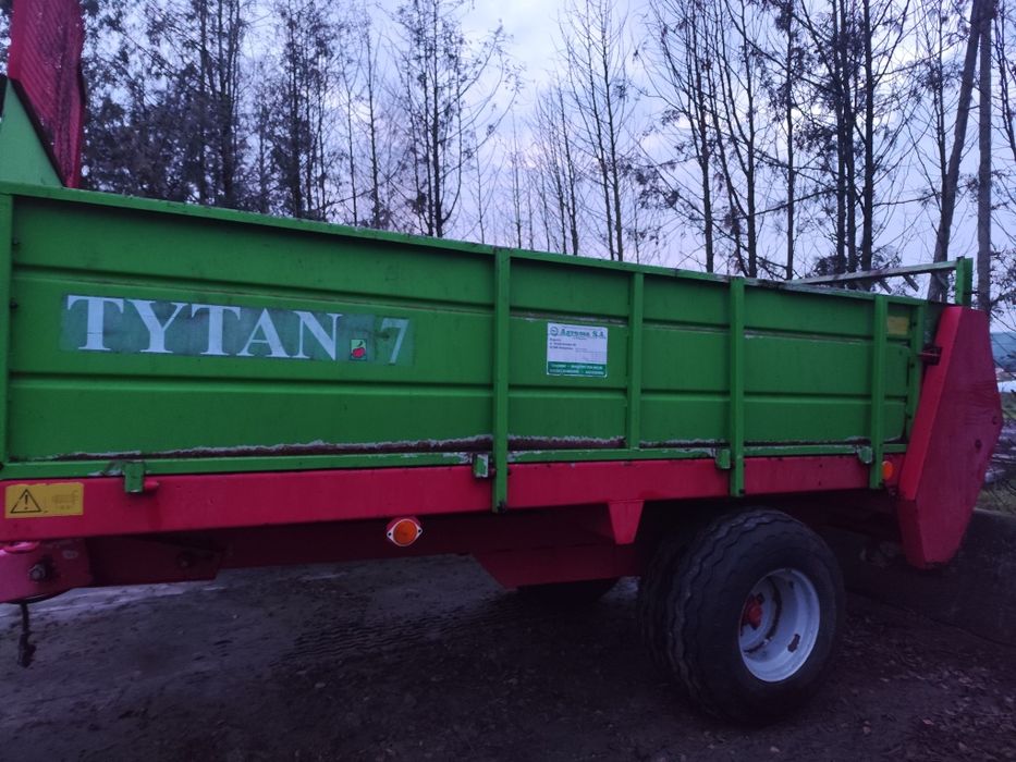 Rozrzutnik Unia Tytan 7