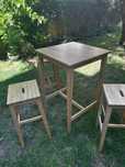 Mesa alta de cozinha + 3 bancos