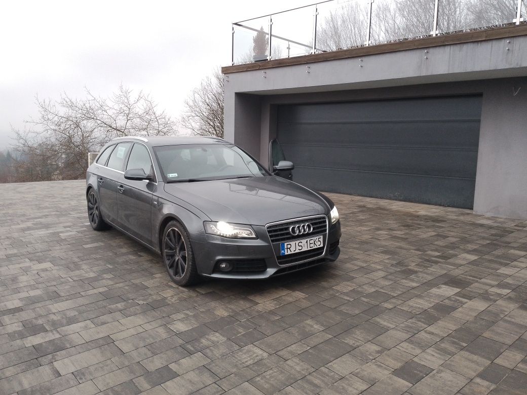 Sprzedam Audi A4 b8 2.0 TFSI S-line
