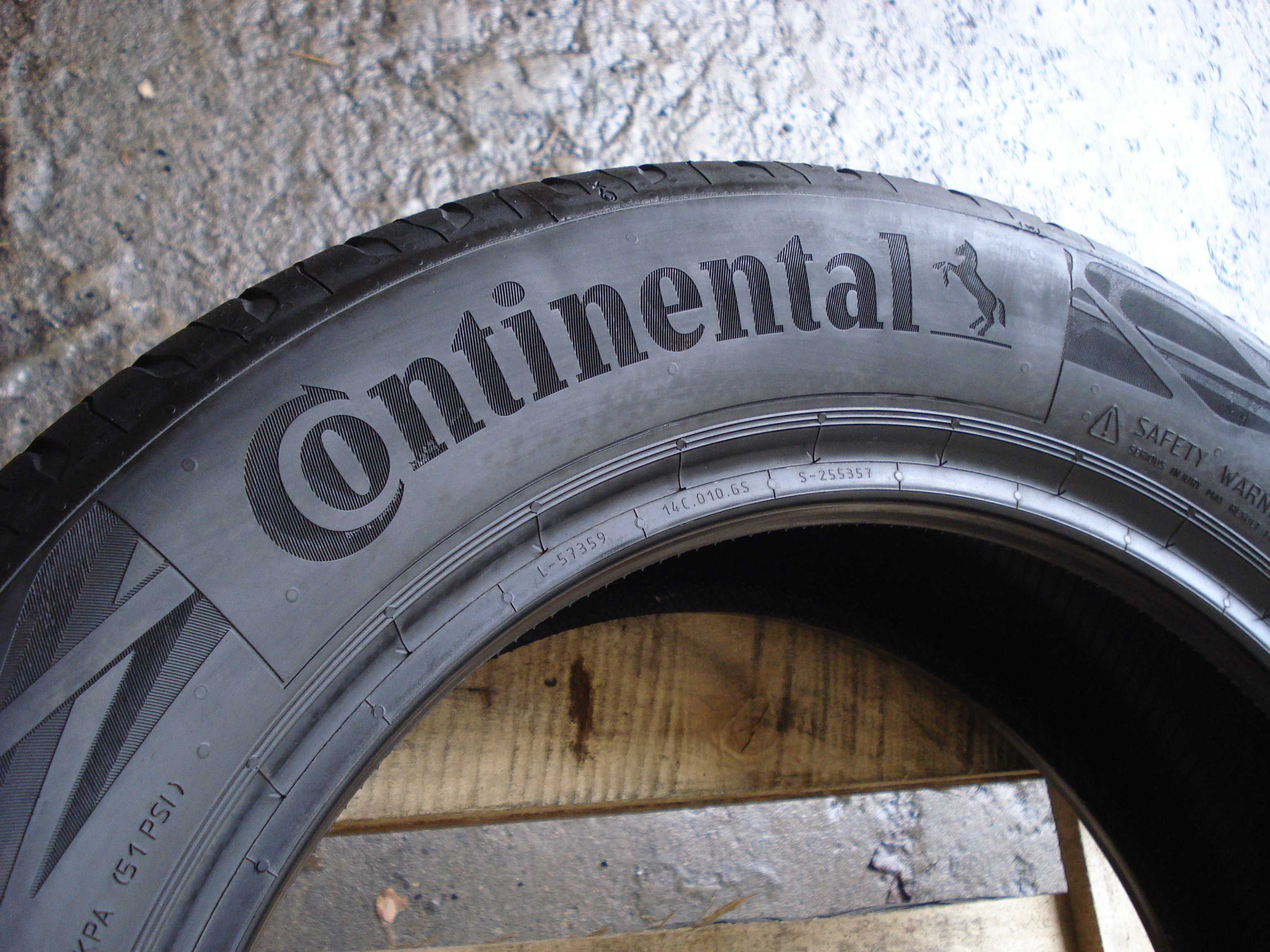 Continental Eco Contact 6  205/55 r 17  2 - sztuki letnie