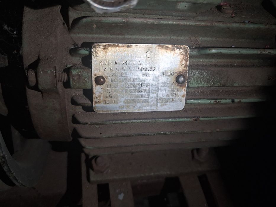 Продам насоси з бензоколонки з двигуном