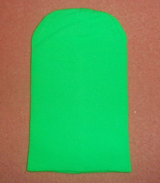 Czapka w kolorze zielonym