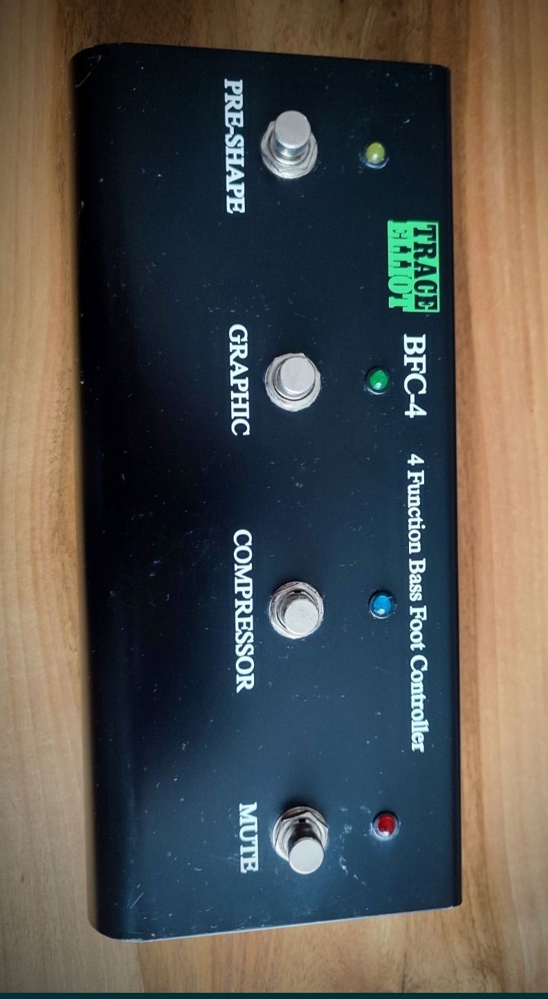 Combo basowe wzmacniacz basowy lampowy  Trace Elliot 1215 bass