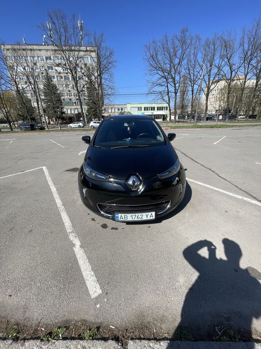 Продам Renault zoe