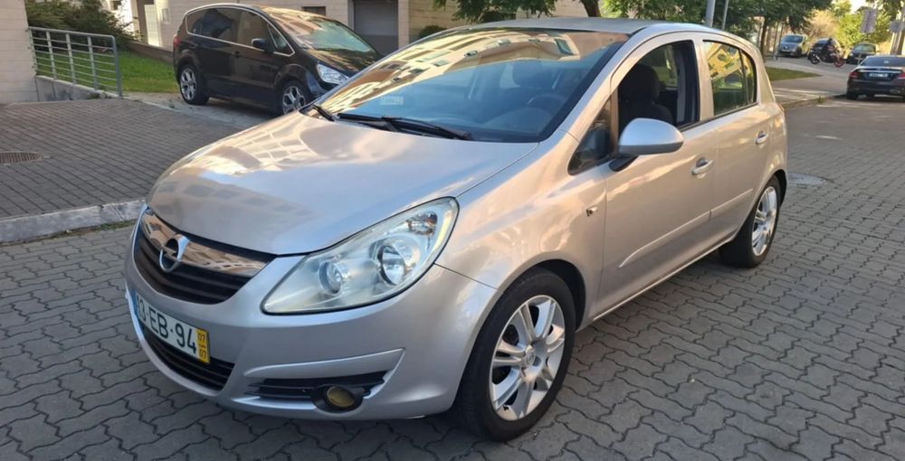 Opel Corsa 1.2 Enjoy