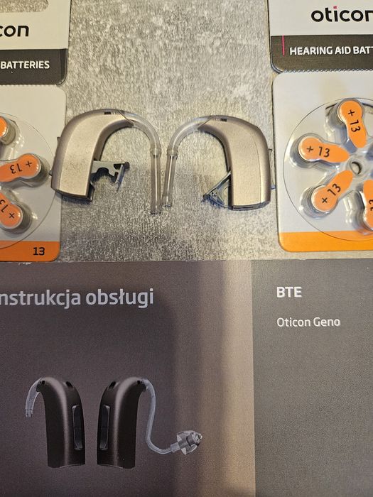 Aparat słuchowy oticon
