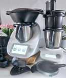 Zestaw Thermomix TM6, Friend, nakładka krojąca i inne akcesoria