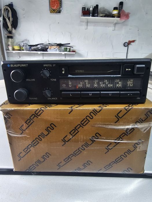 Phillips автомагнитола Blaupunkt