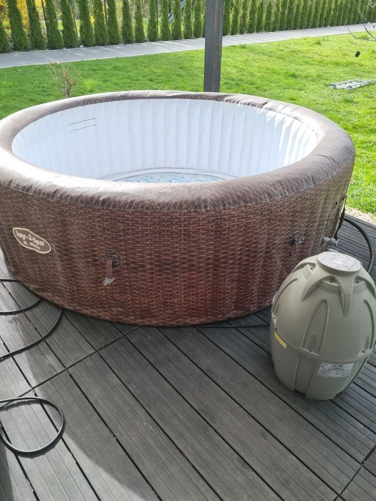 Sprzedam jacuzzi