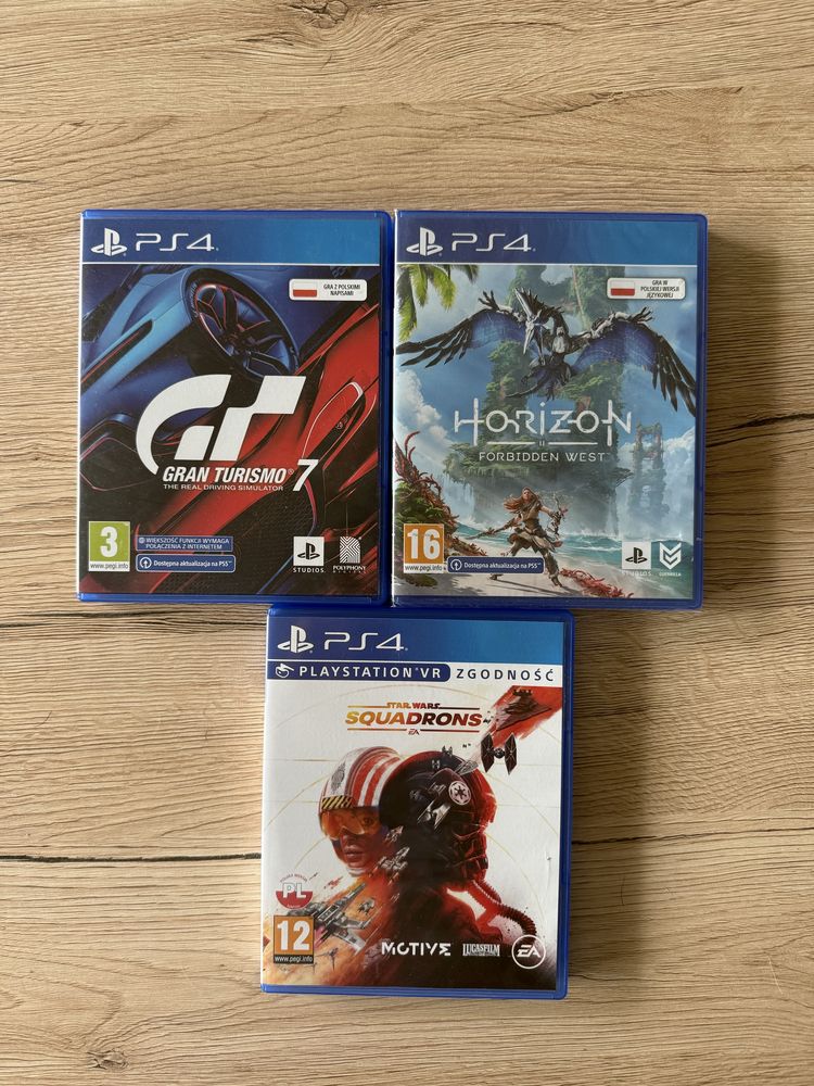 PlayStation 5 z napędem, 2 oryginalne pady, stacja ładująca