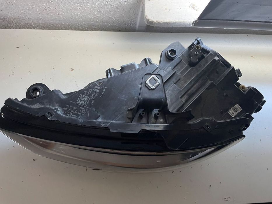 lampa lewa przód audi a3 8v0941033c lift cała full led 17r reflektor