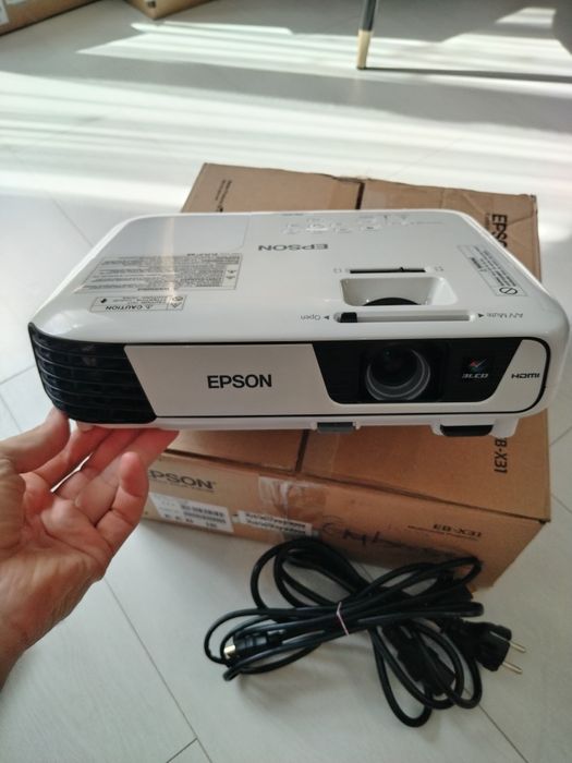 Проектор EPSON H720B