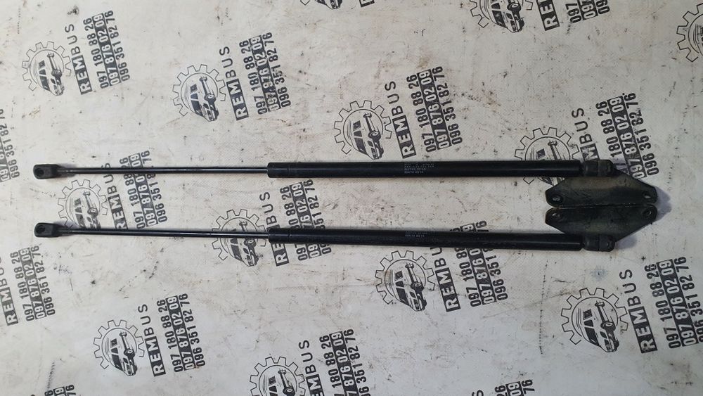 Амортизатор крышки багажника Mercedes-Benz ML163 270