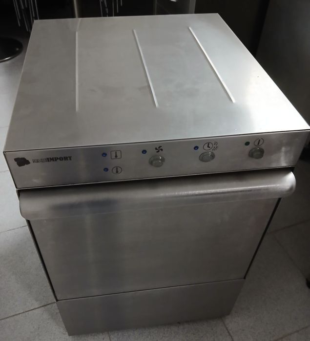 Máquina de lavar loiça industrial