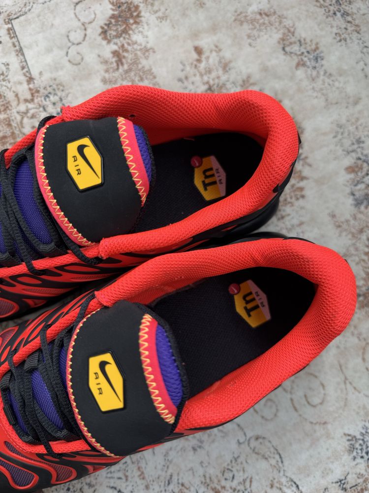 Кросівки Nike Air Max Tn Plus Drift