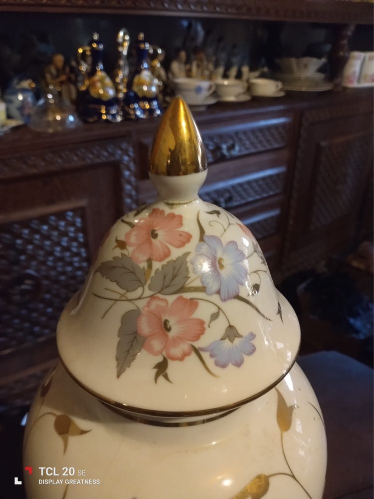Linda peça com cores harmoniosas