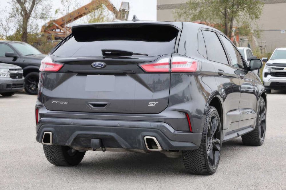 Ford Edge ST      2020