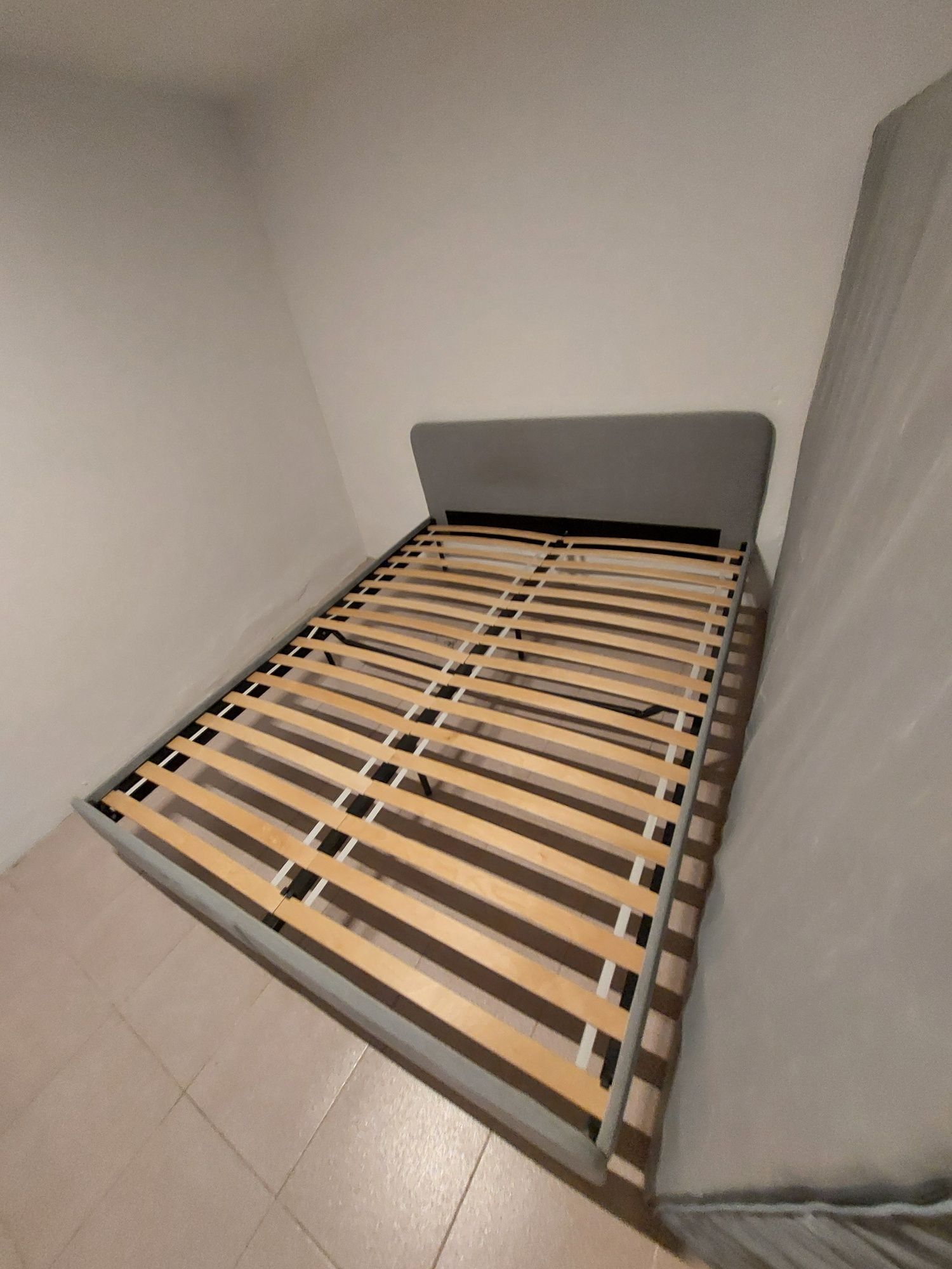Cama Queen + Colchão